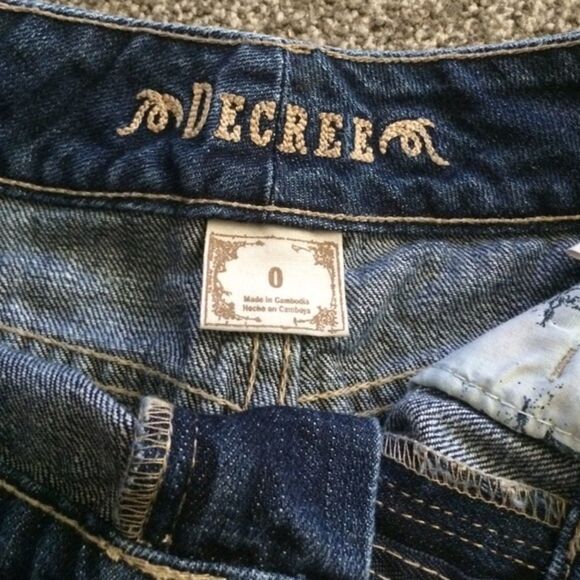 5 for 20 Decree jeans skirt - Picture 3 of 4